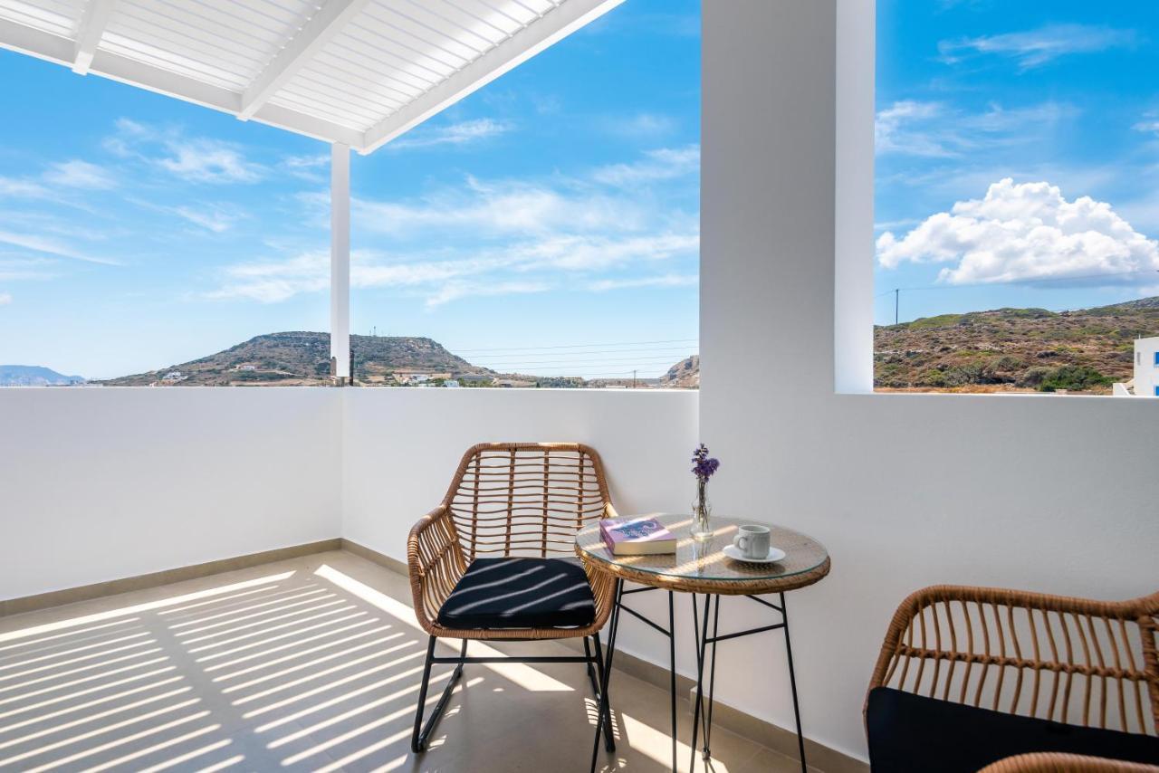 Terra Oliva Milos Pollonia Bagian luar foto